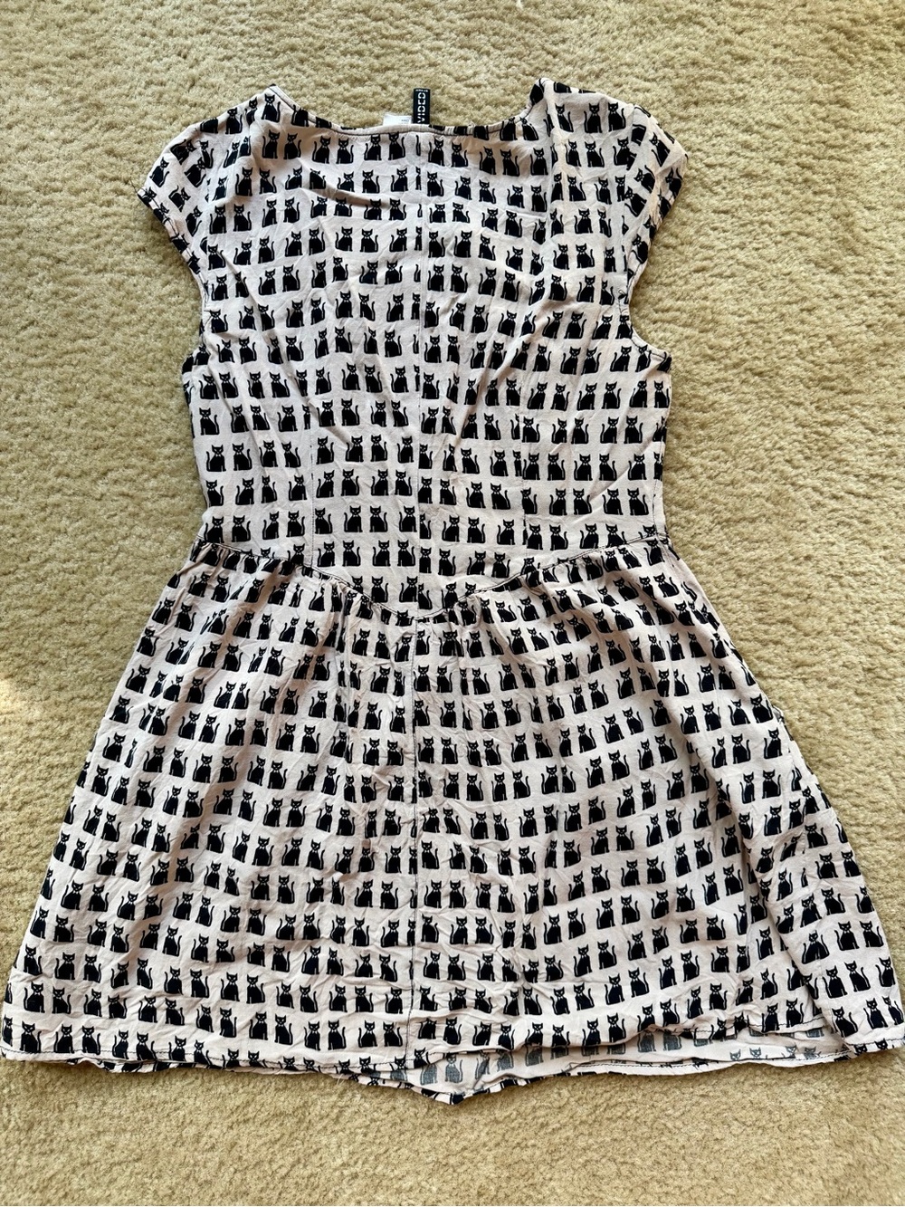 H&M Tan Mini Dress with Black Cat Print - Picture 2 of 7